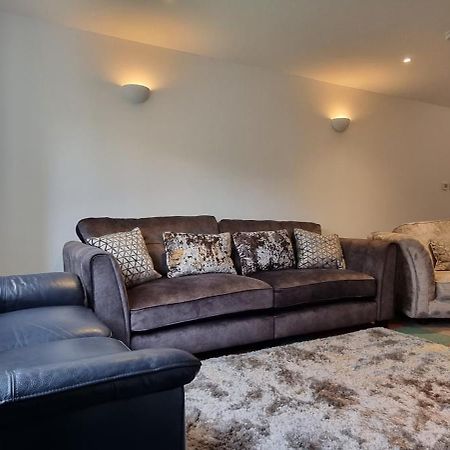 Walnut Tree View Villa อ็อกซ์ฟอร์ด ภายนอก รูปภาพ