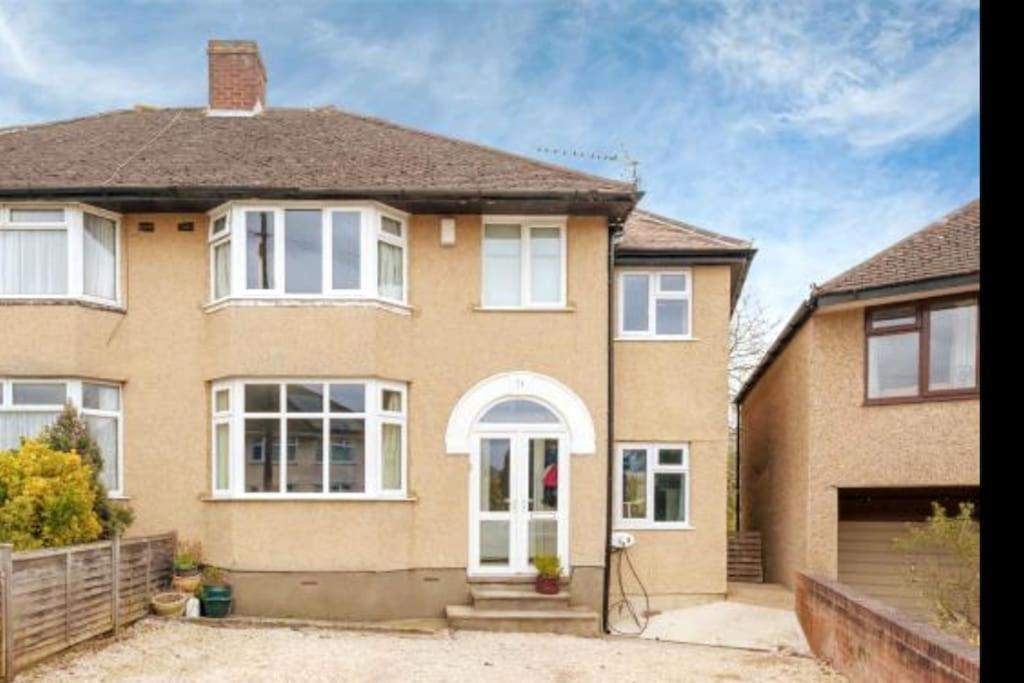 Walnut Tree View Villa อ็อกซ์ฟอร์ด ภายนอก รูปภาพ