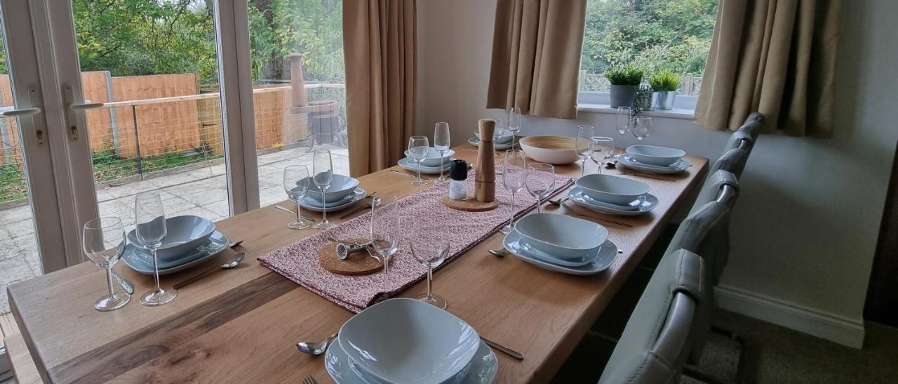 Walnut Tree View Villa อ็อกซ์ฟอร์ด ภายนอก รูปภาพ